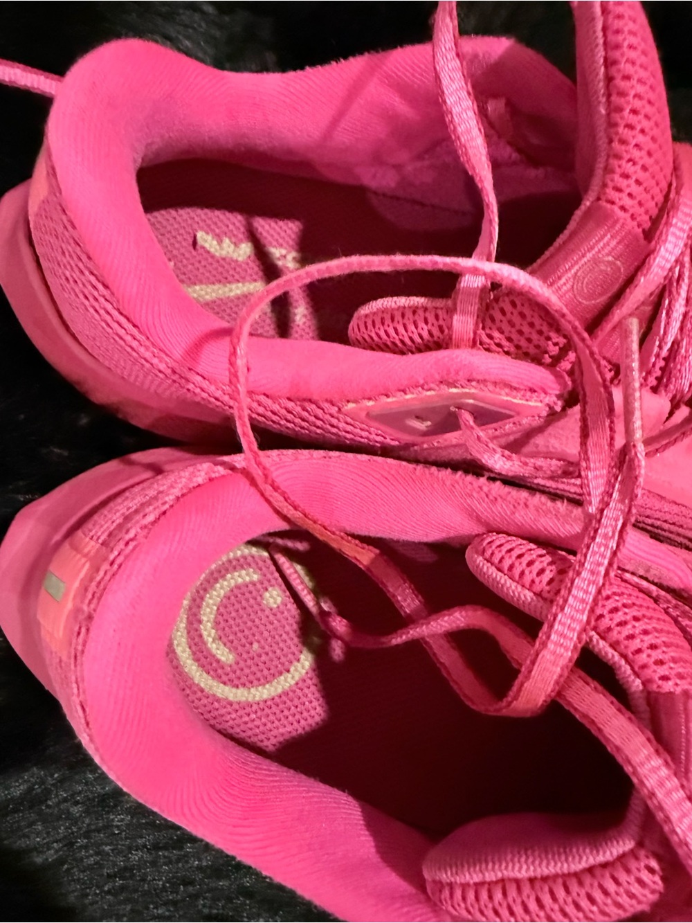 Nike Women's Hot Pink Running Sneakers with Gold Swoosh - Picture 4 of 8